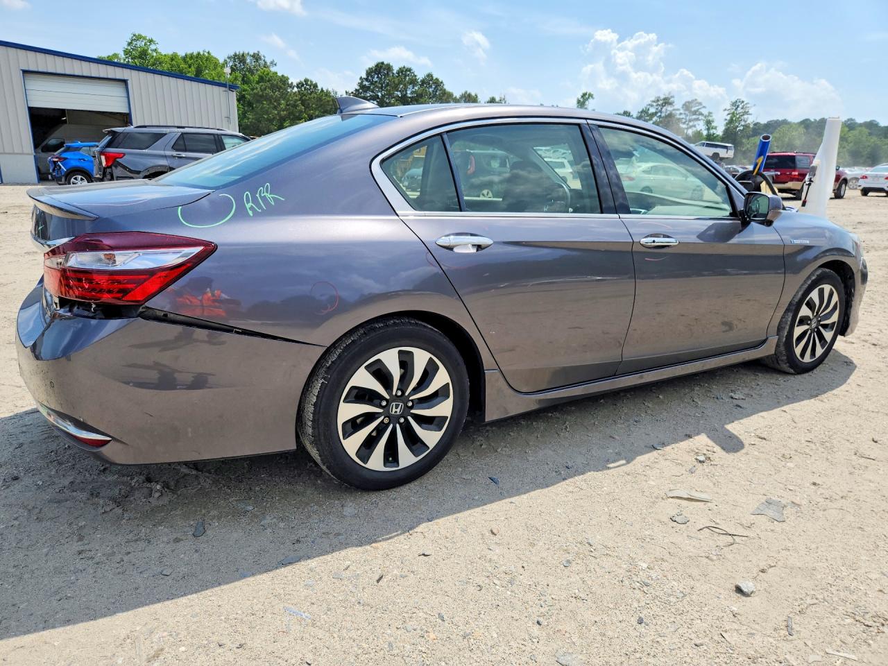Honda Accord Touring Hybrid