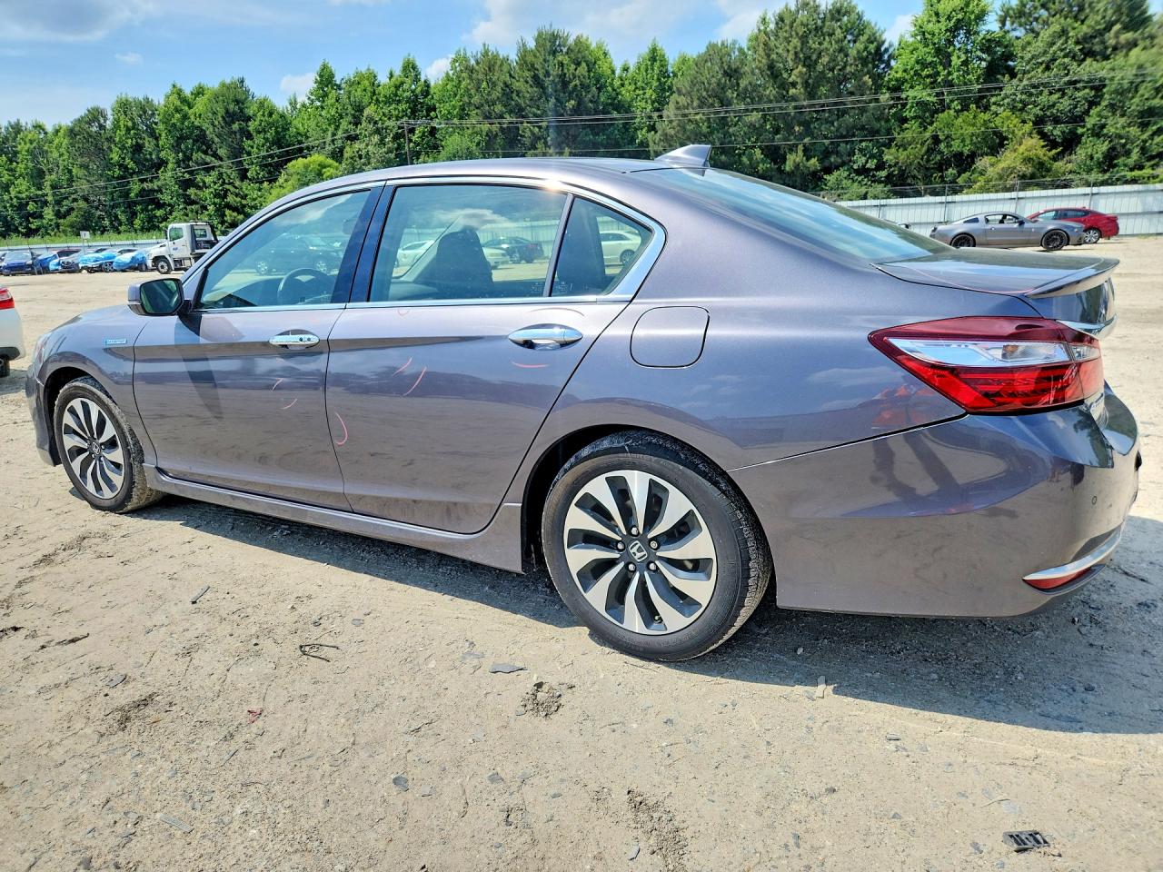 Honda Accord Touring Hybrid