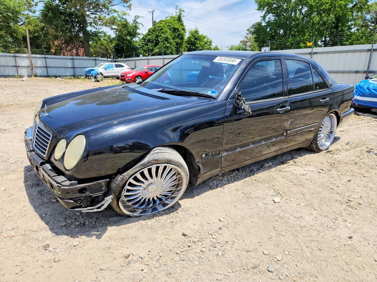 Salvage Mercedes-Benz E-Class Image
