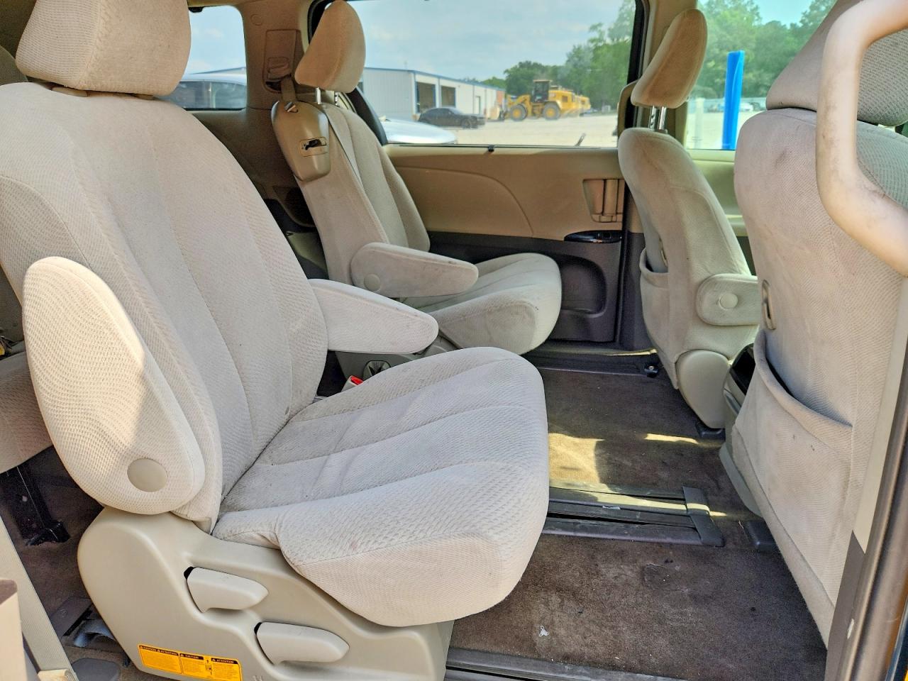 Toyota Sienna Le