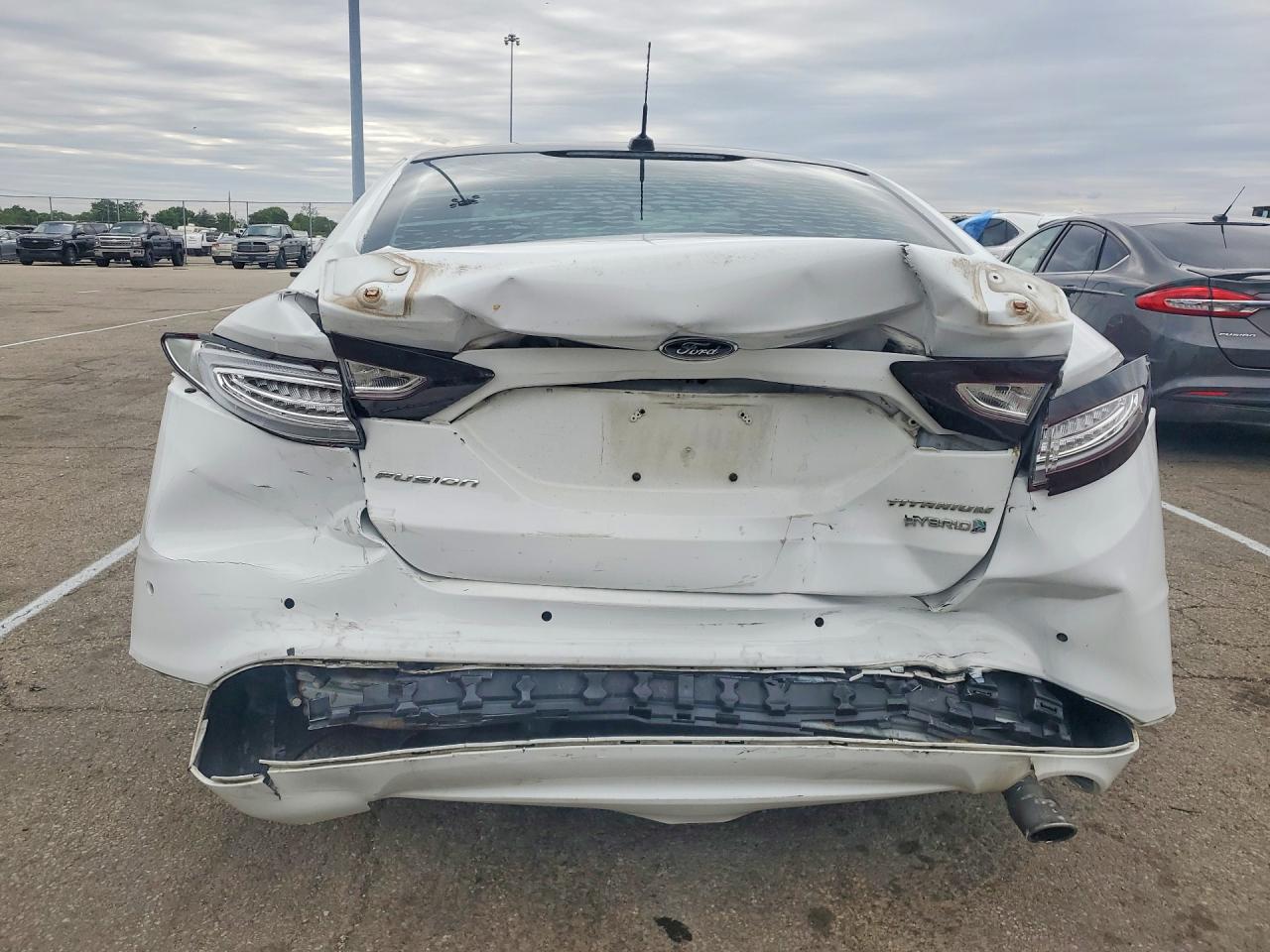 Ford Fusion Titanium Hev