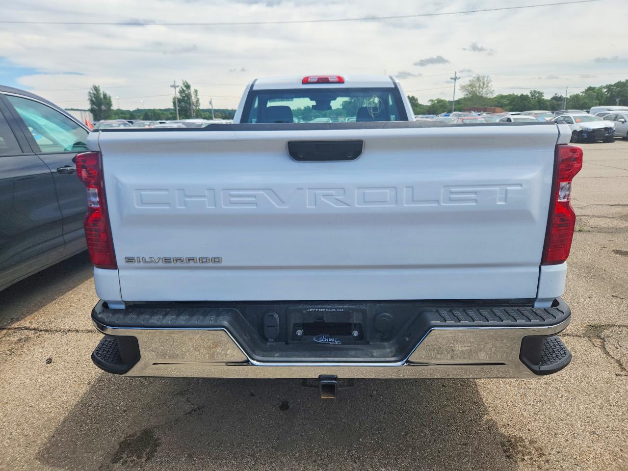Chevrolet Silverado C1500