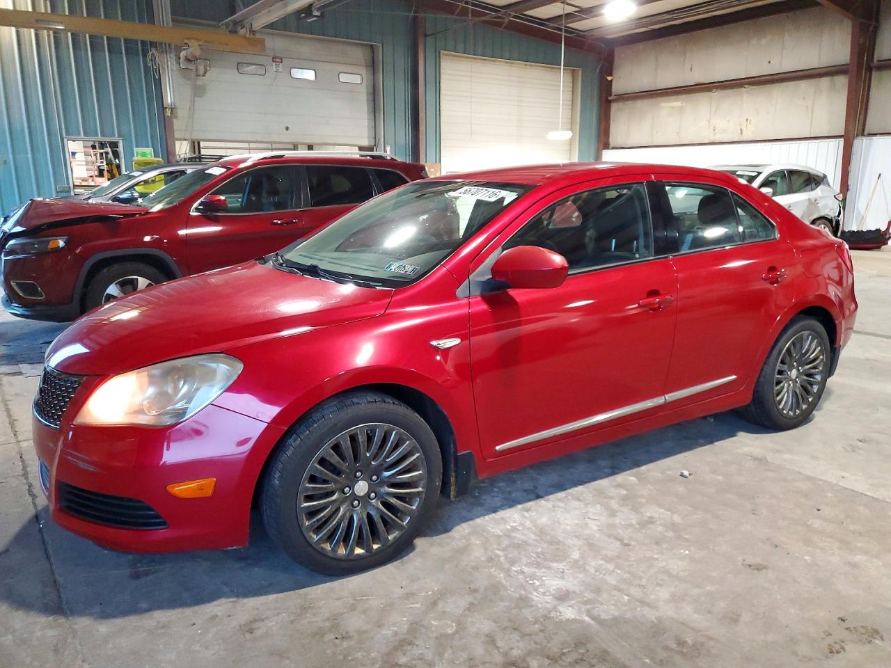 Salvage Suzuki Kizashi Image
