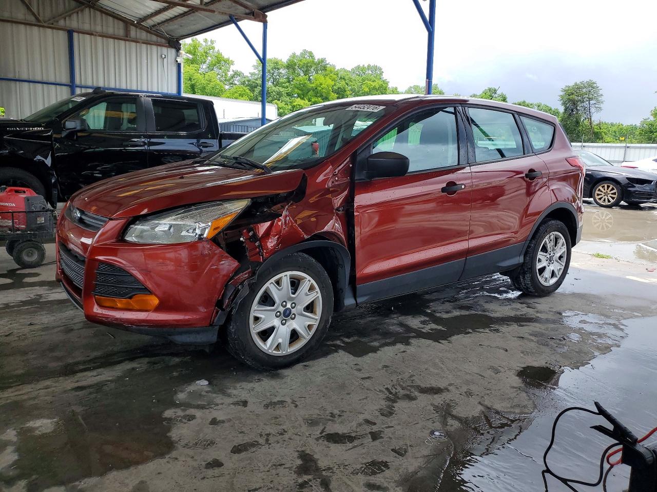 Salvage Ford Escape Image