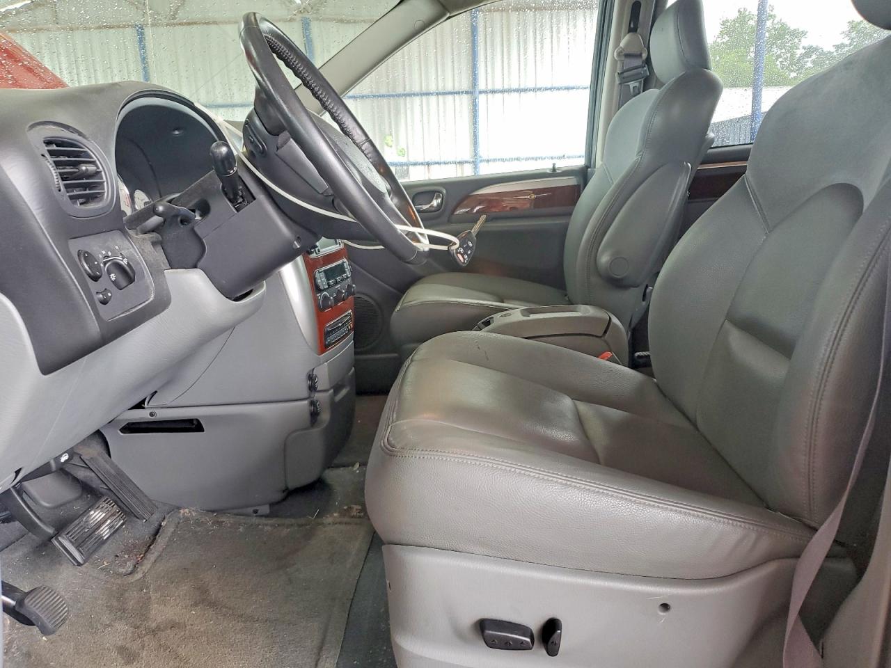 Chrysler Minivan Limited