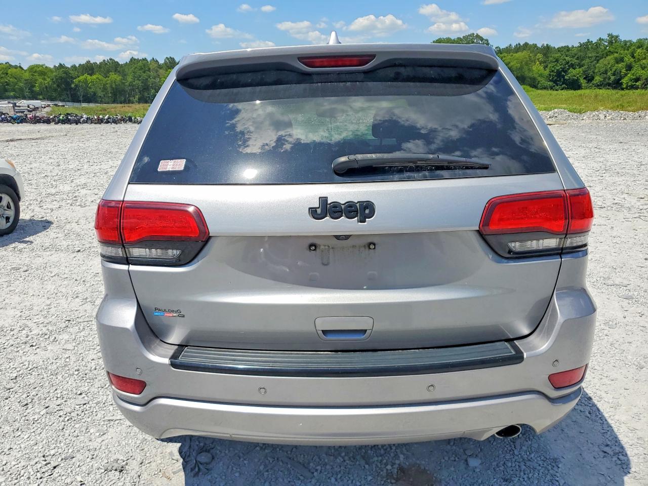 Jeep Grand Cherokee Laredo