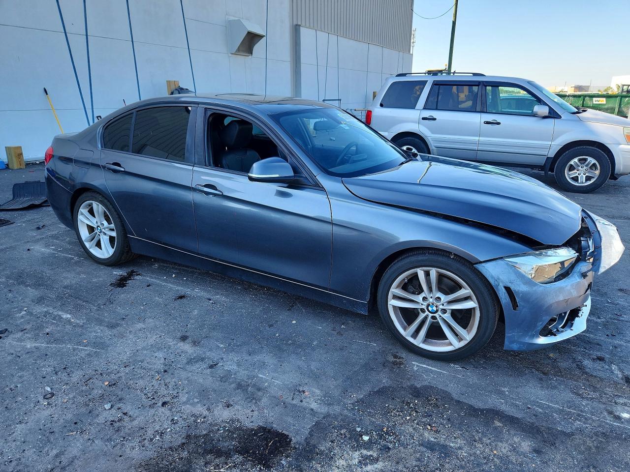 BMW 3 Series I