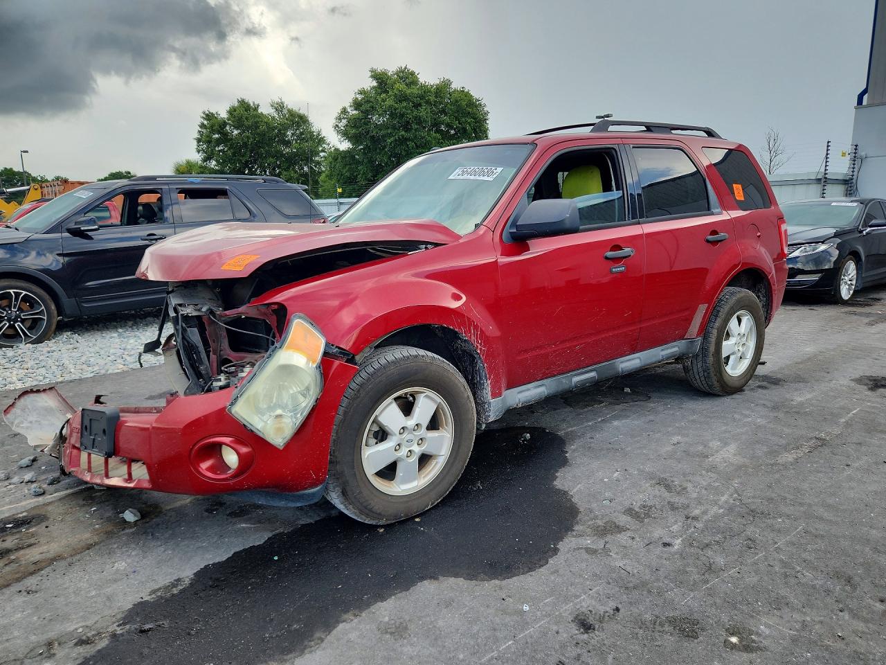 Salvage Ford Escape Image