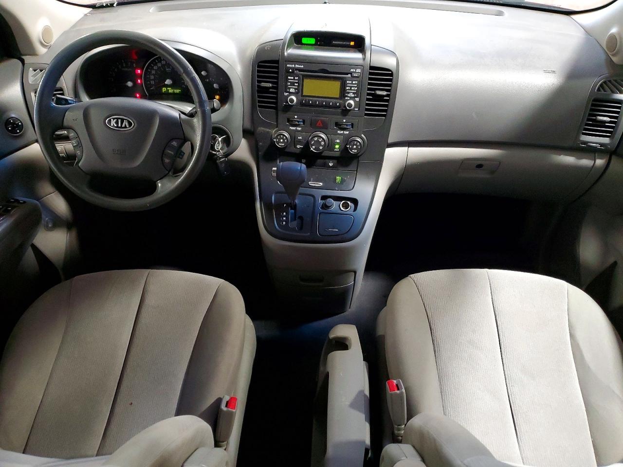 Kia Sedona Lx