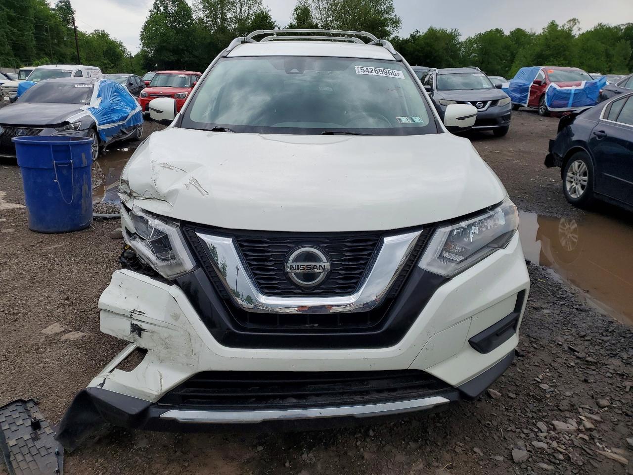 Nissan Rogue Sv
