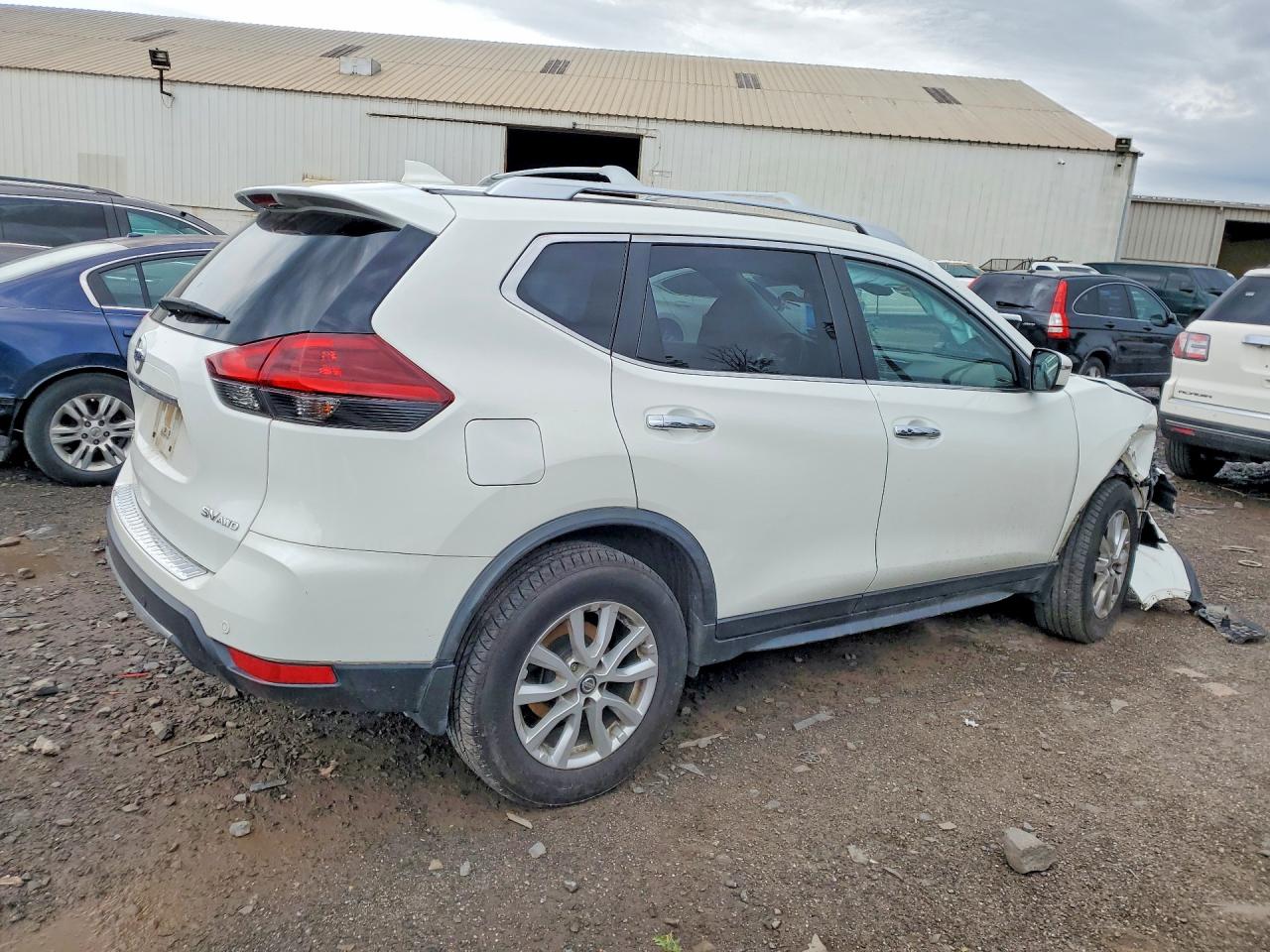 Nissan Rogue Sv