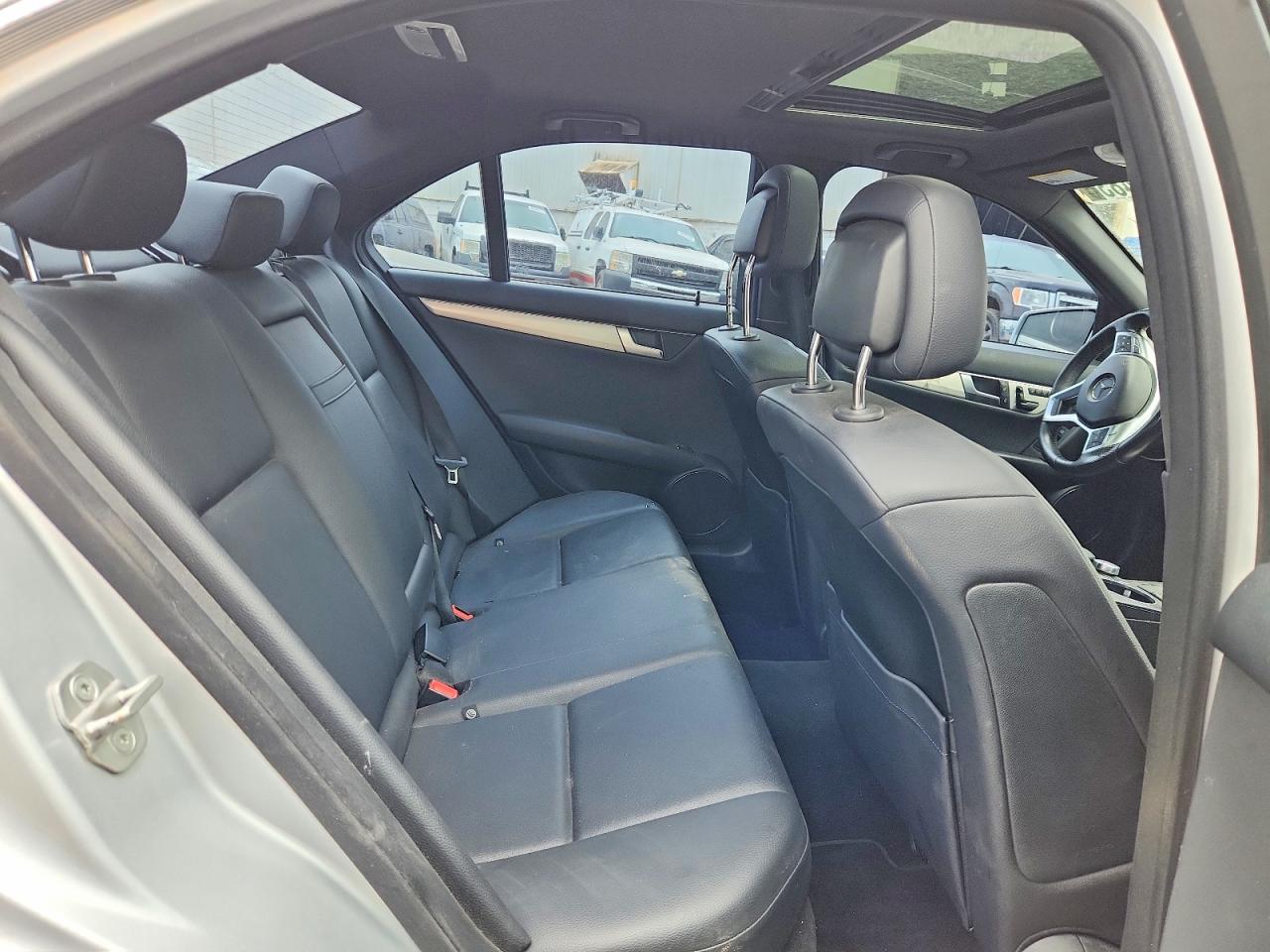 Mercedes-Benz C-Class 300 4matic