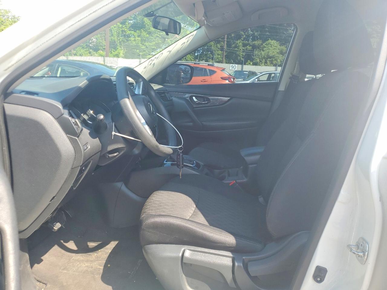 Nissan Rogue S