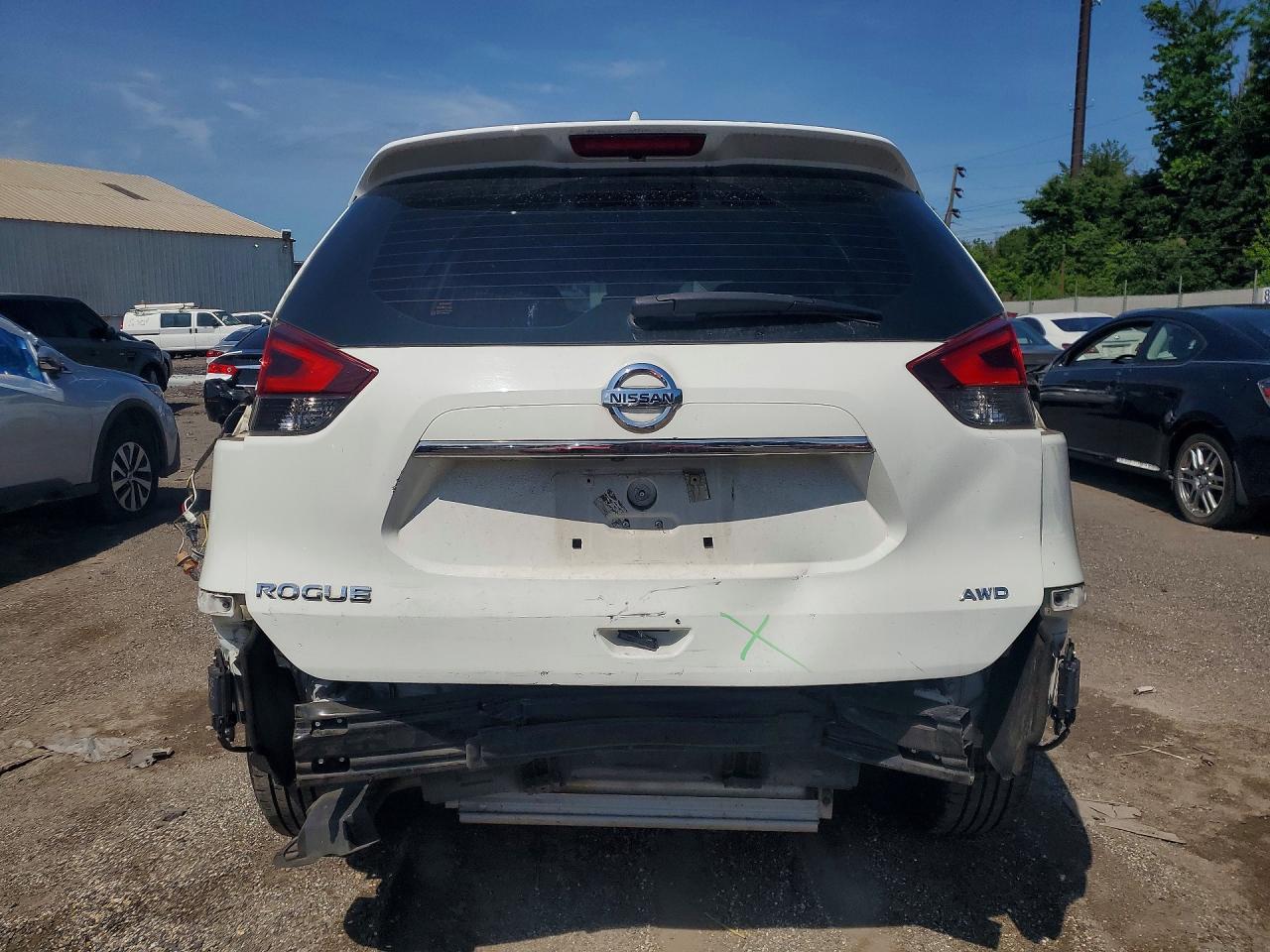 Nissan Rogue S