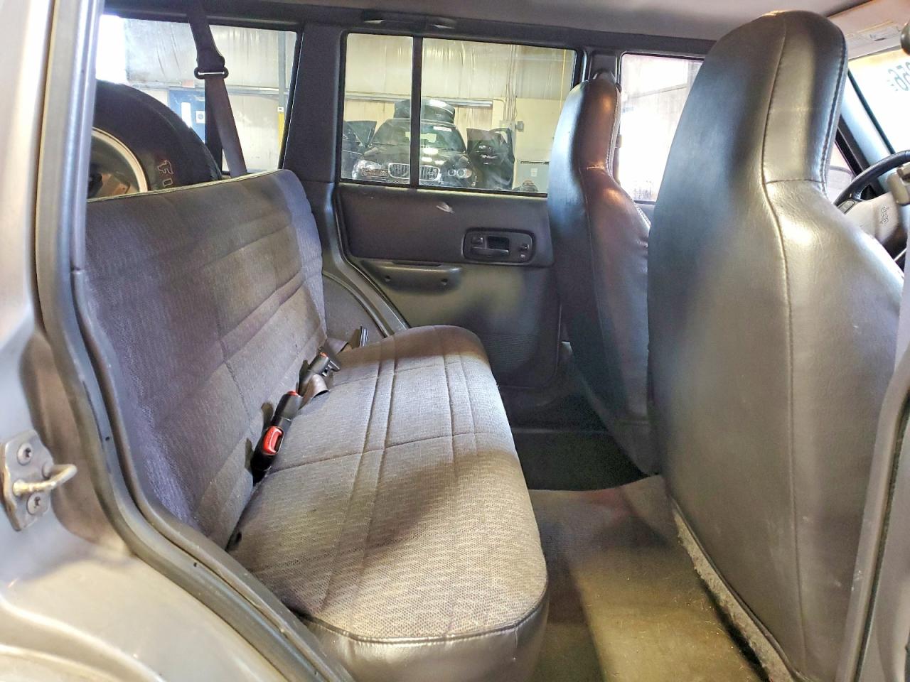 Jeep Cherokee Sport