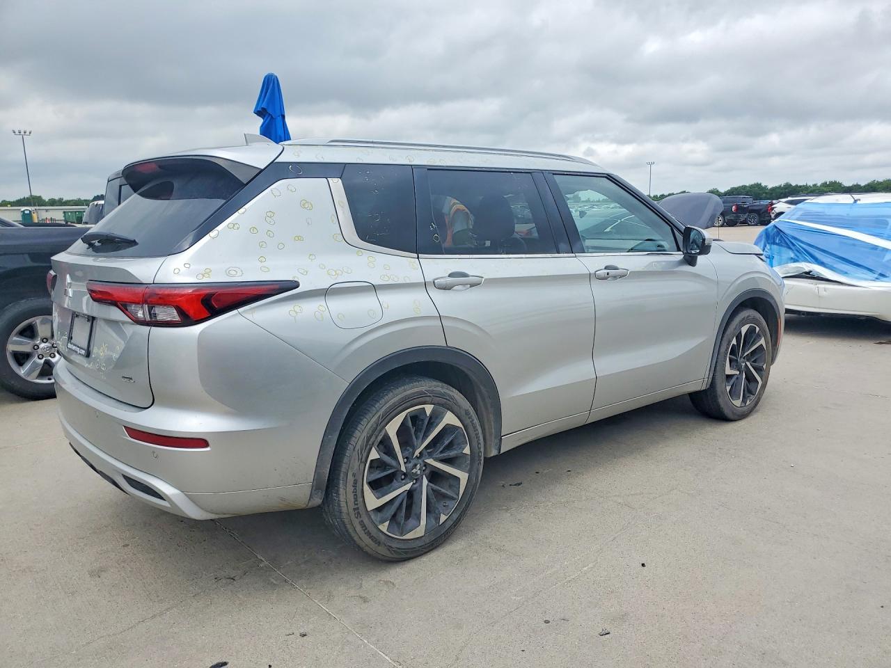 Mitsubishi Outlander Sel