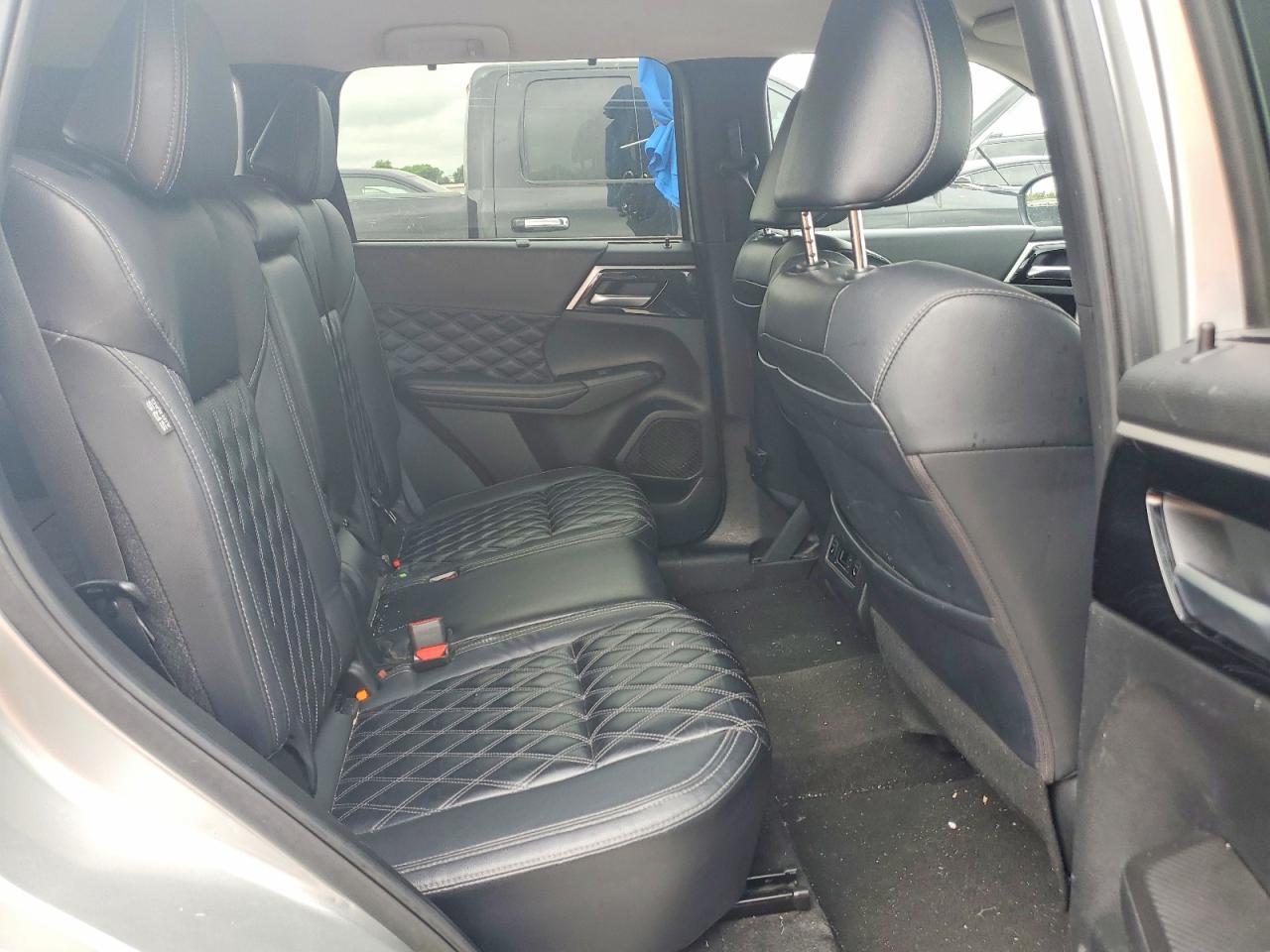 Mitsubishi Outlander Sel