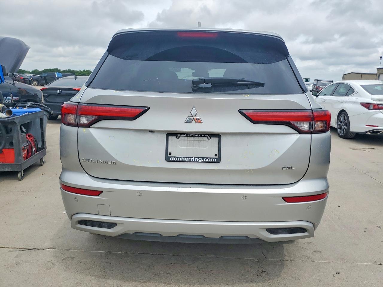 Mitsubishi Outlander Sel
