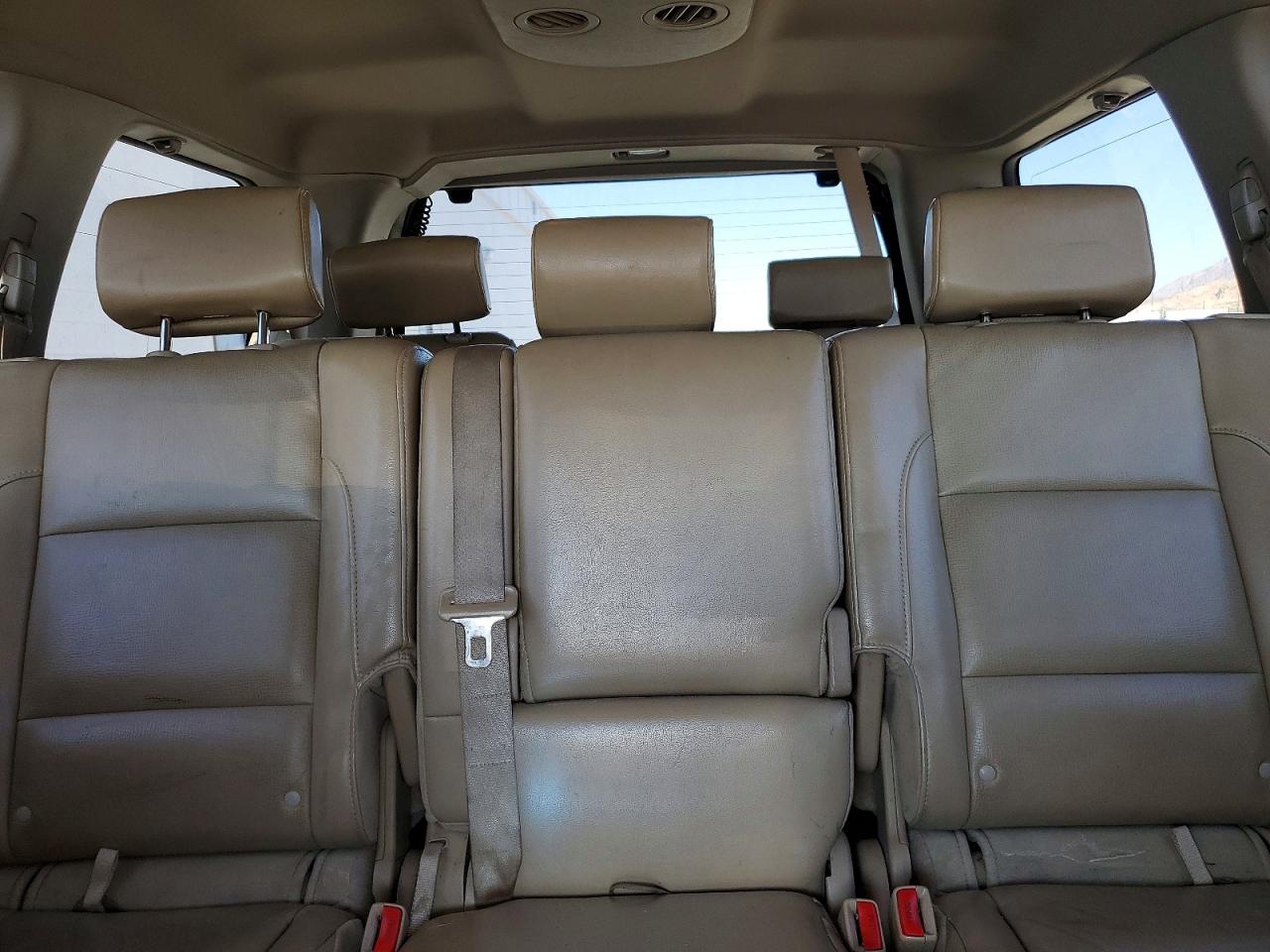 Nissan Armada Se