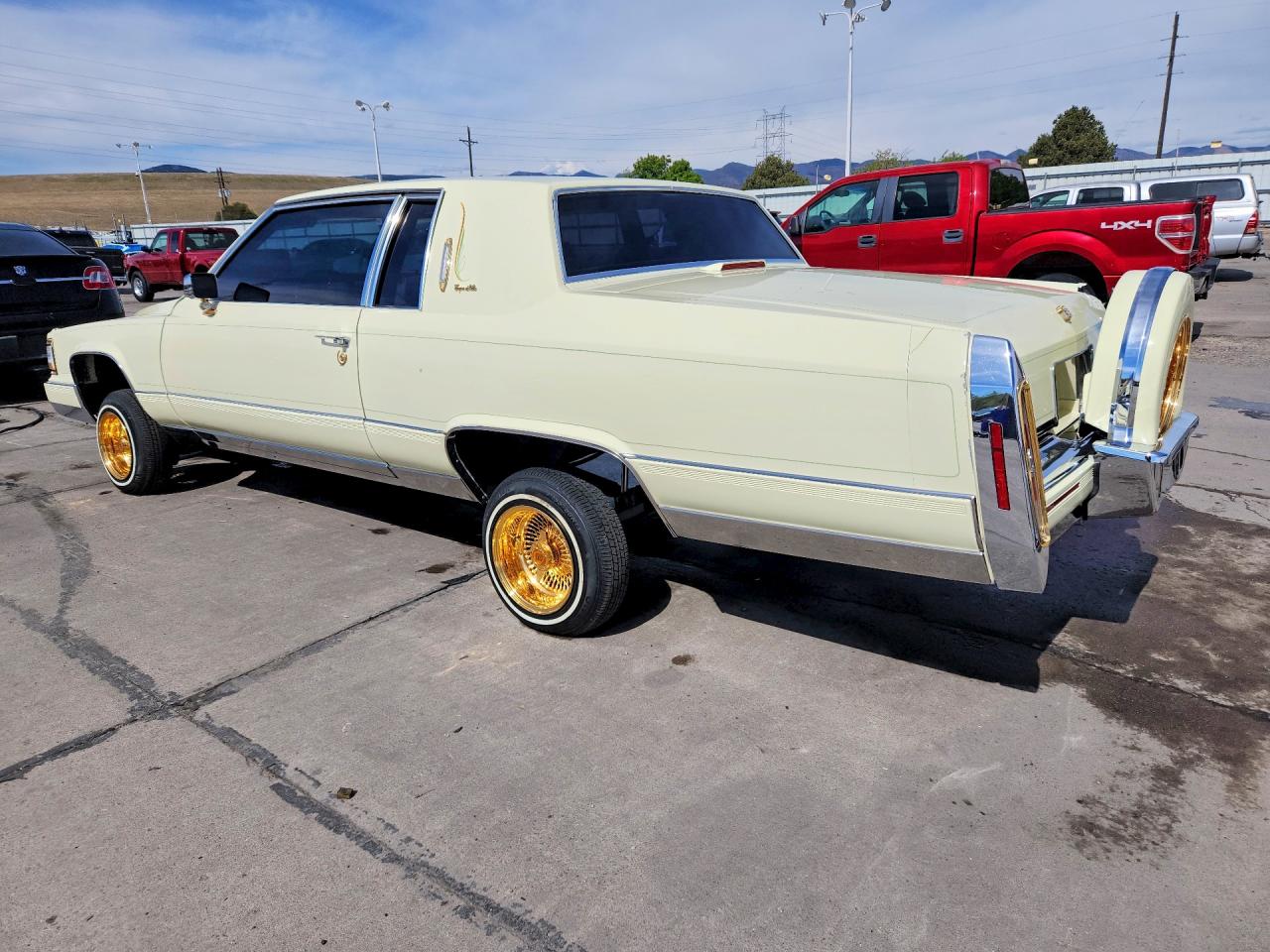 Cadillac DeVille