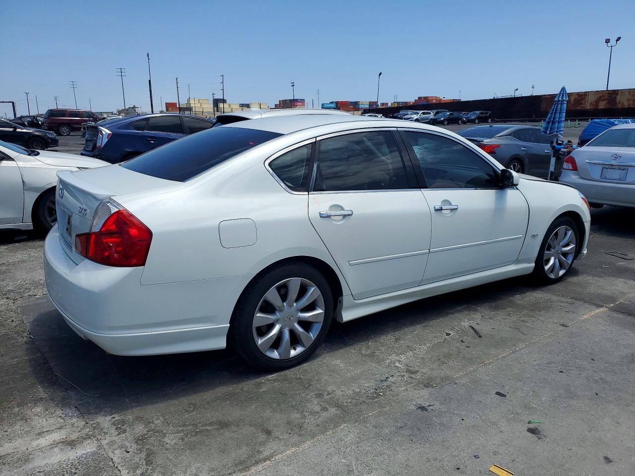 INFINITI M35 Base