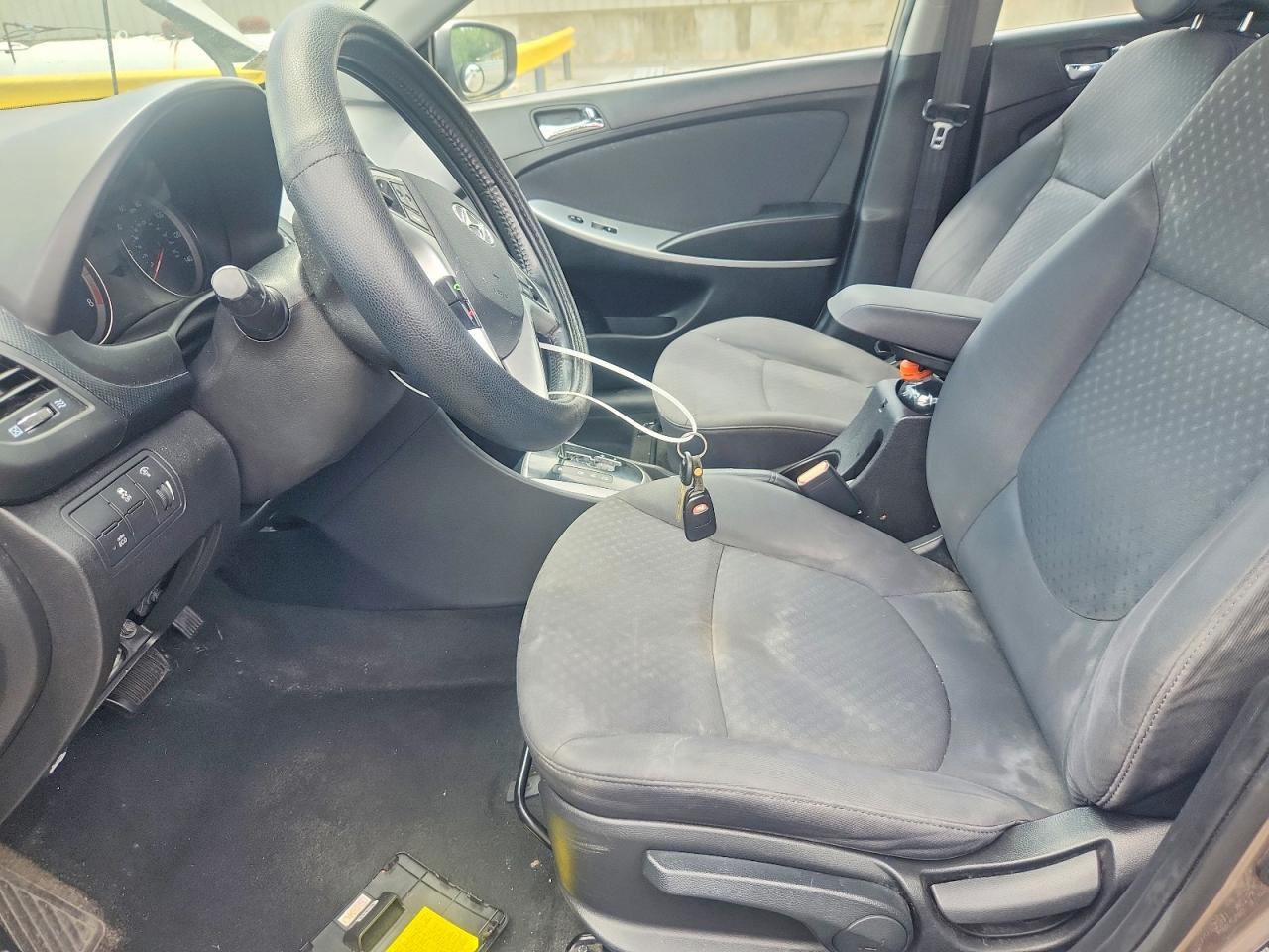 Hyundai ACCENT Se