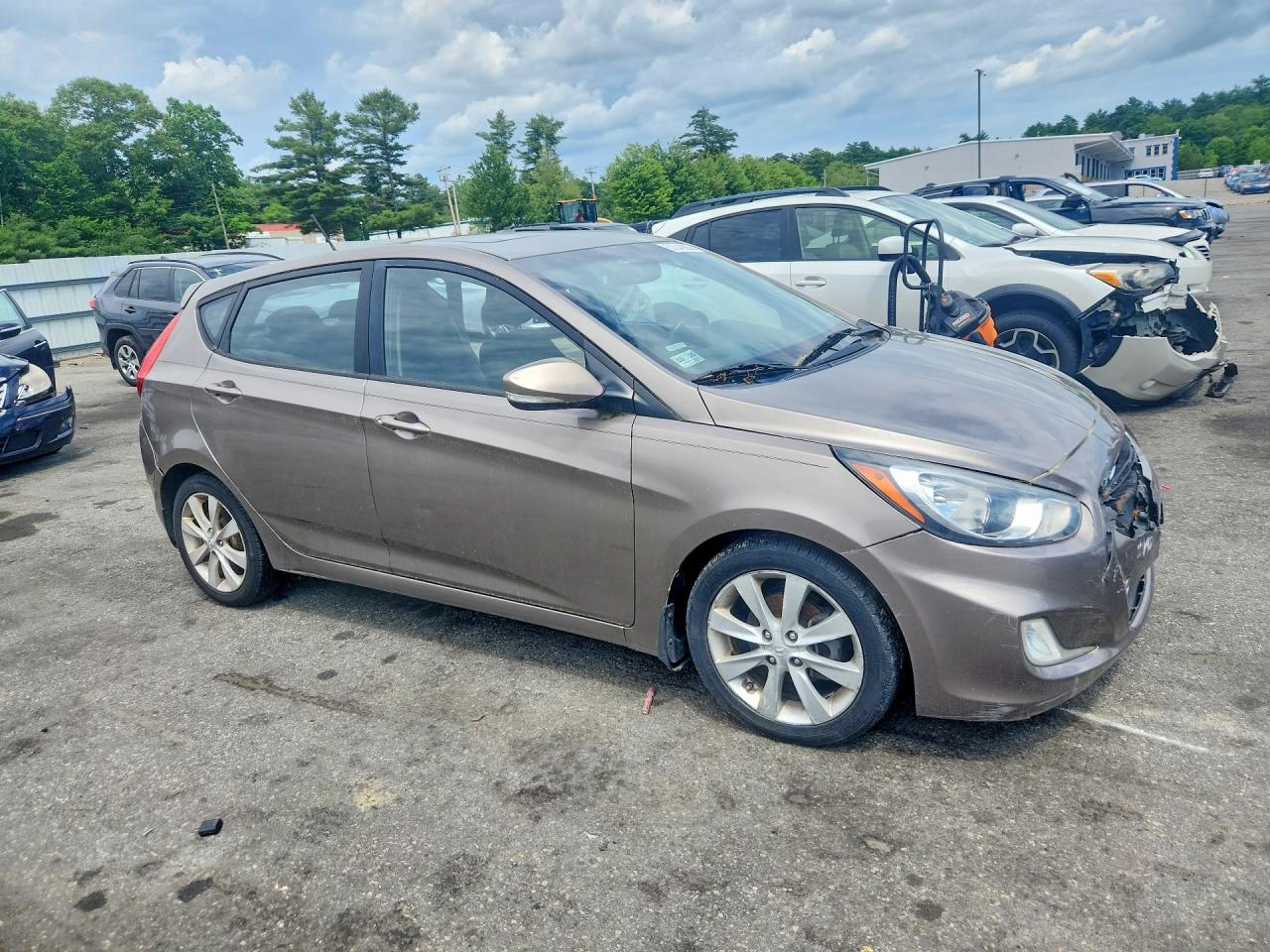 Hyundai ACCENT Se