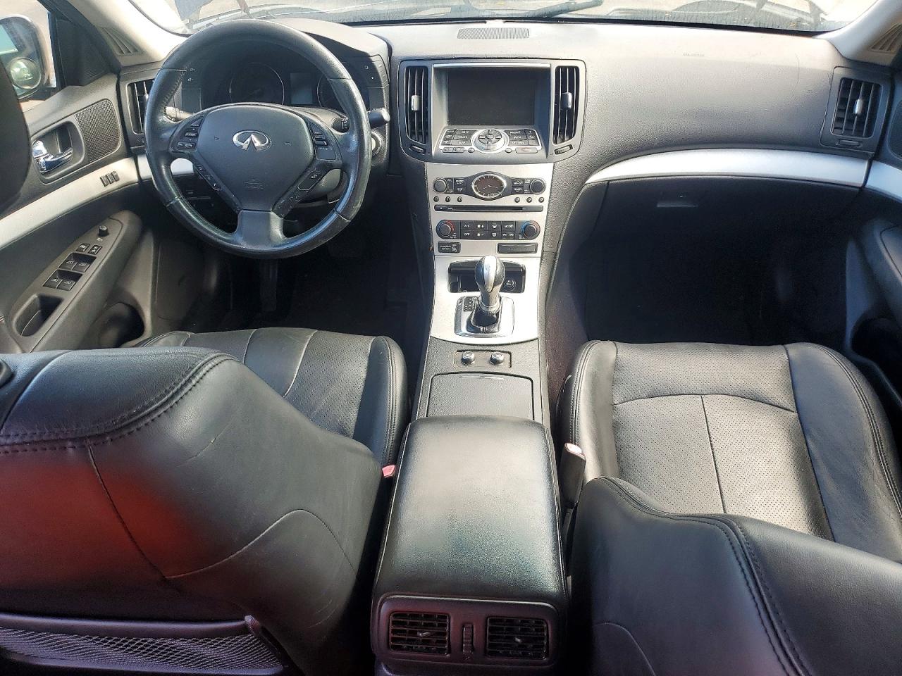 INFINITI G37 Base
