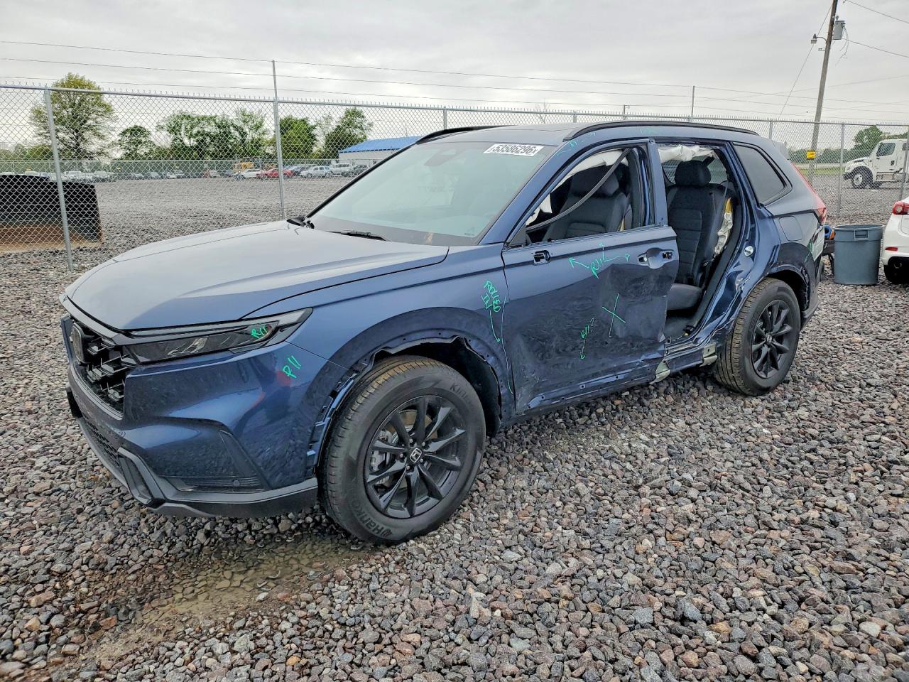 Salvage Honda Crv Image
