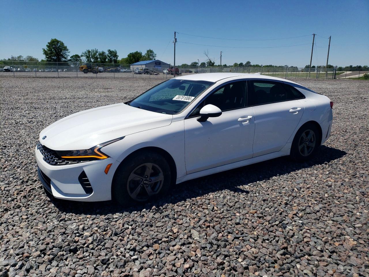Salvage Kia K5 Image