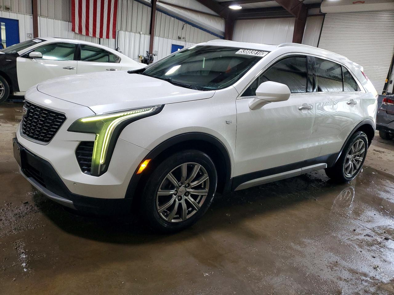 Salvage Cadillac XT4 Image