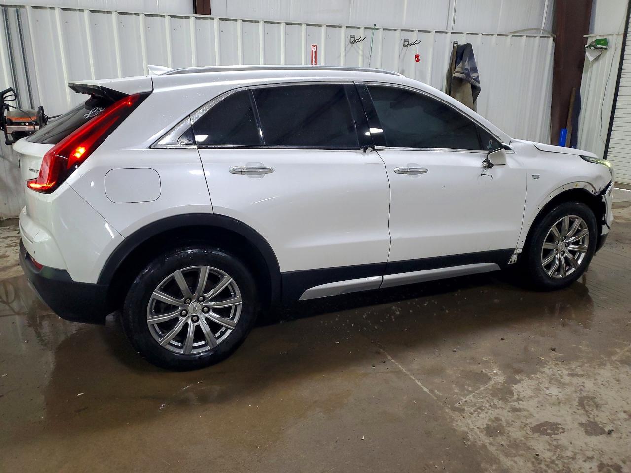 Cadillac XT4 Premium Luxury