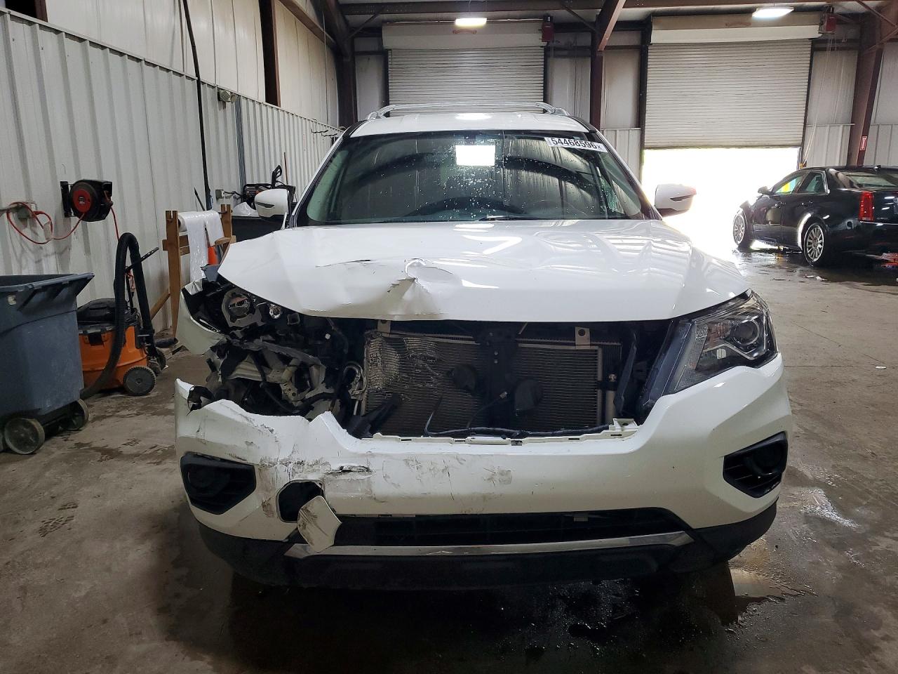 Nissan Pathfinder S