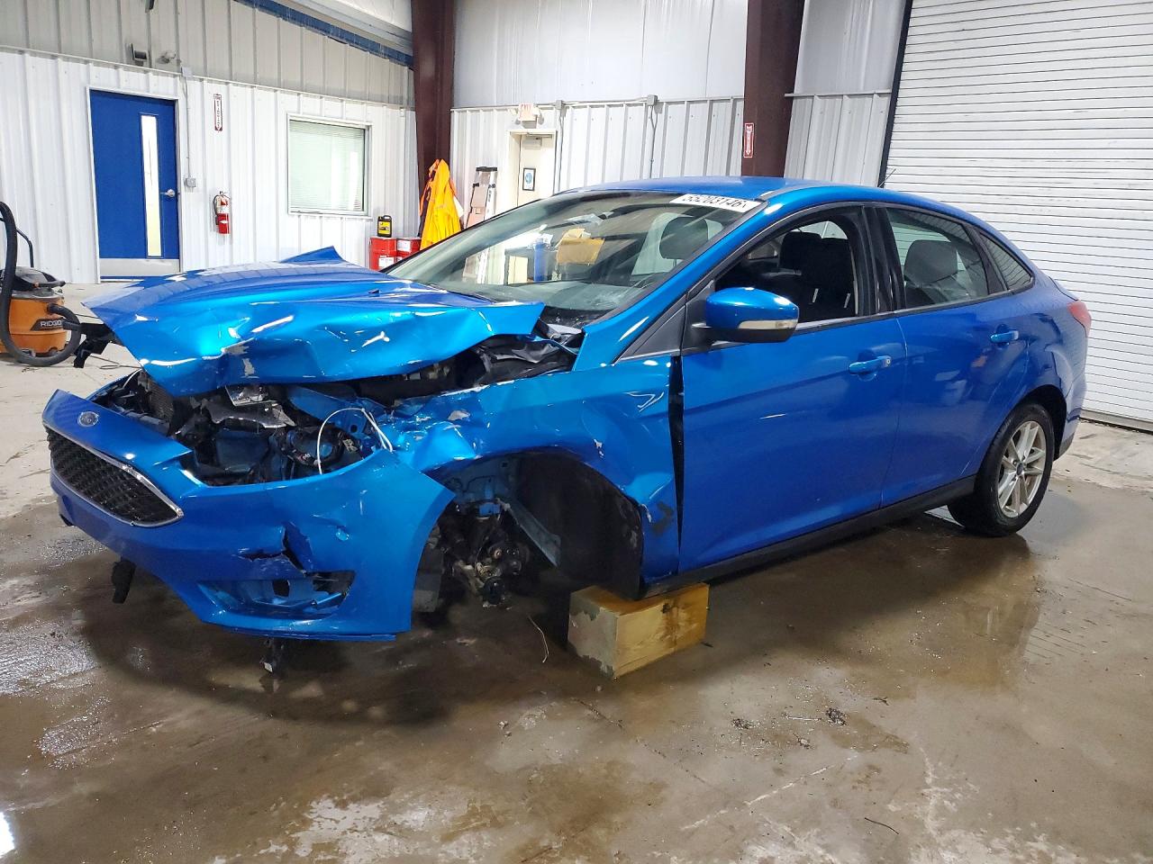 Salvage Ford Focus Image