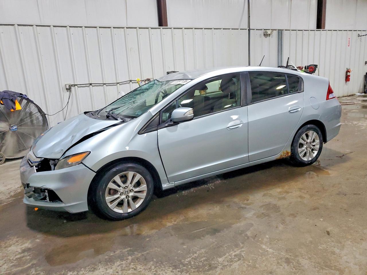 Salvage Honda Insight Image