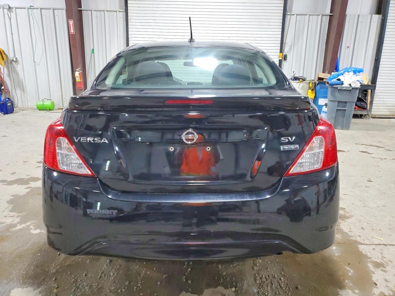 Nissan Versa Sv