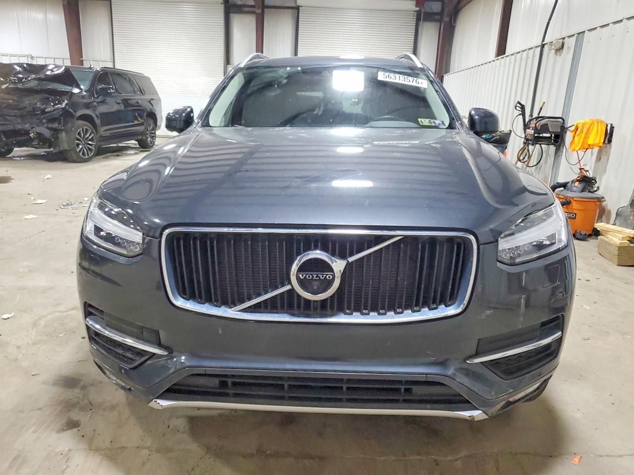 Volvo XC90 T6