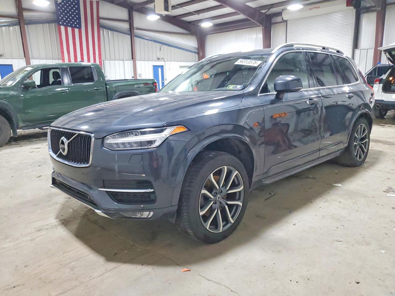 Salvage Volvo XC90 Image