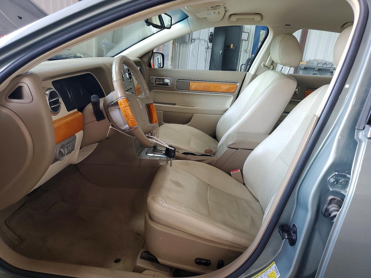 Lincoln MKZ