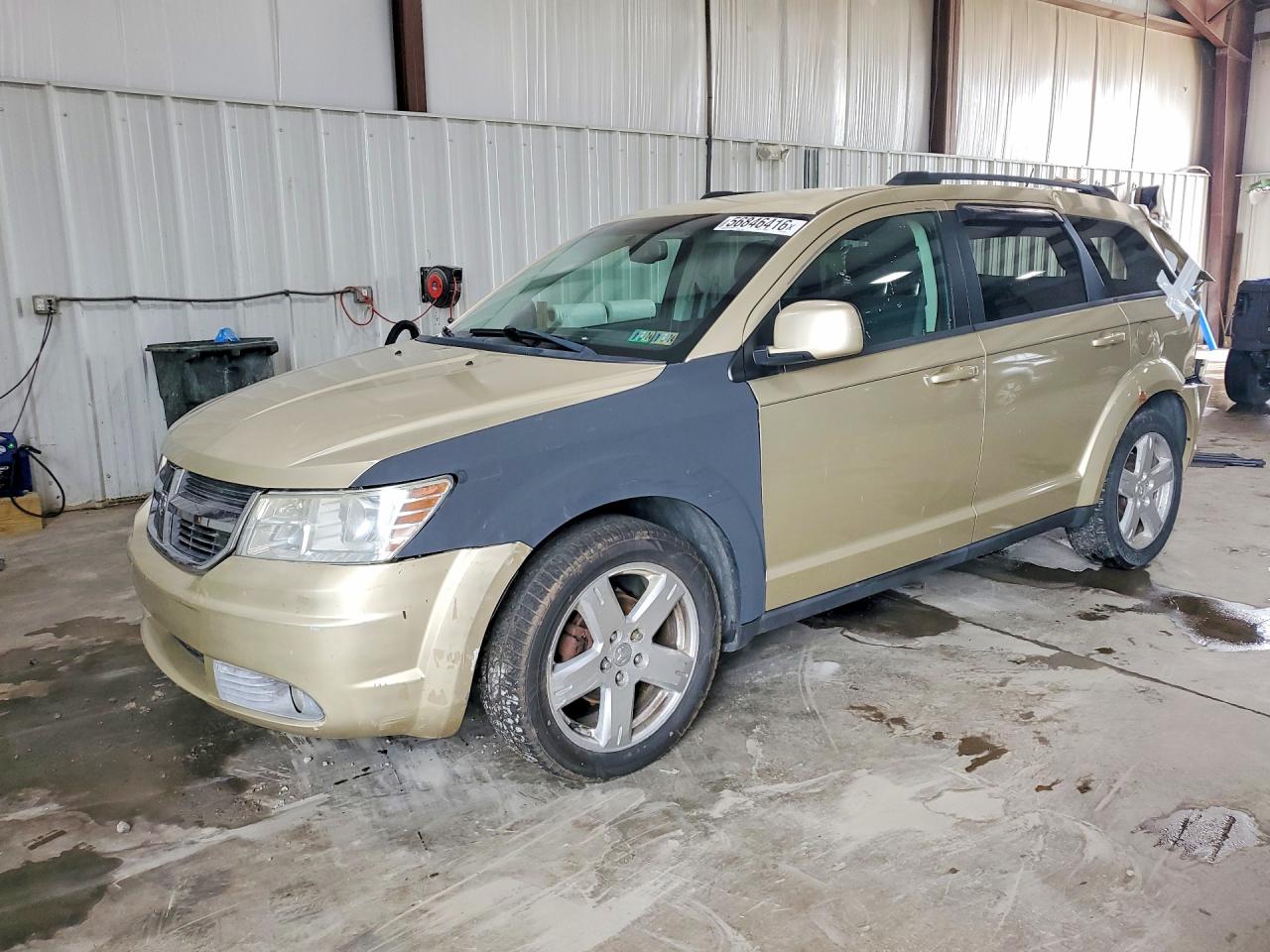 Salvage Dodge Journey Image