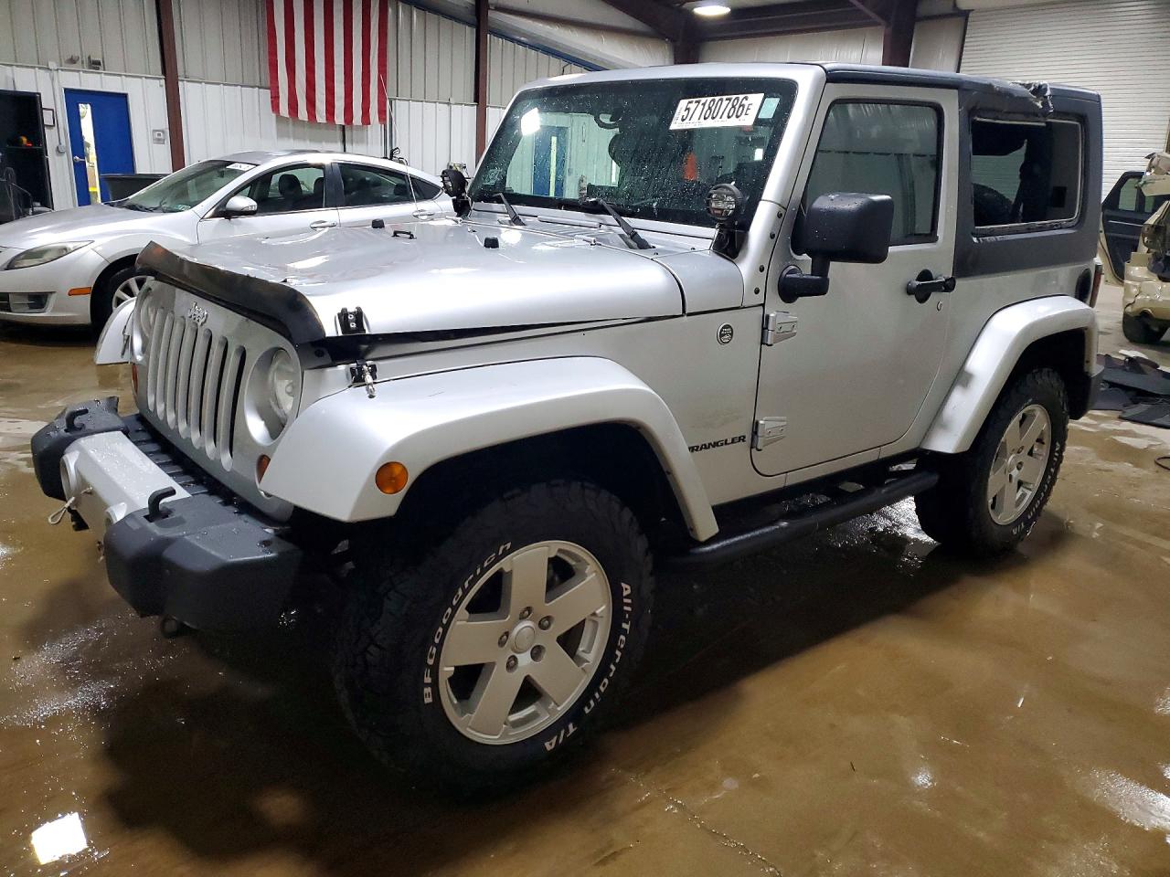 Salvage Jeep Wrangler Image