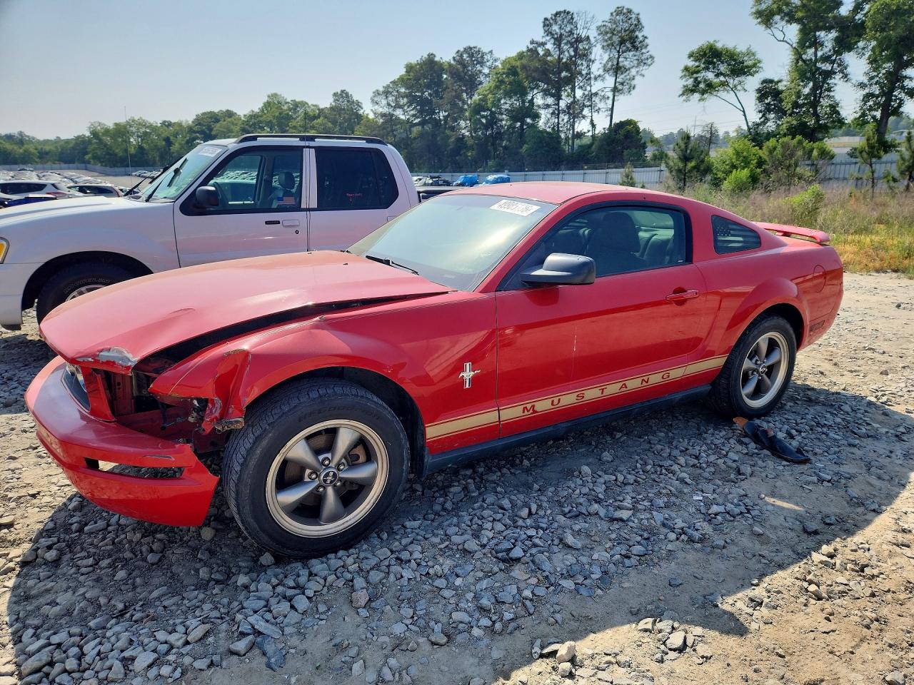 Salvage Ford Mustang Image