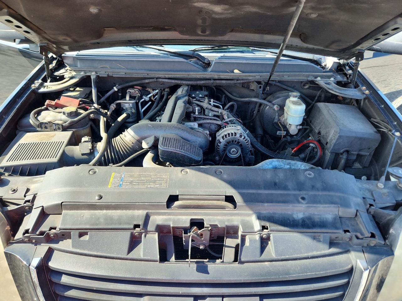 GMC Yukon C1500 Slt