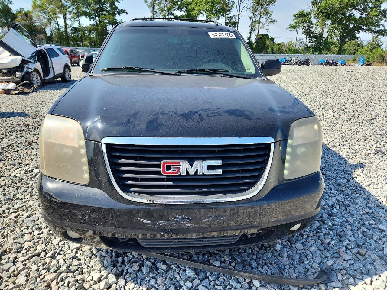 GMC Yukon C1500 Slt