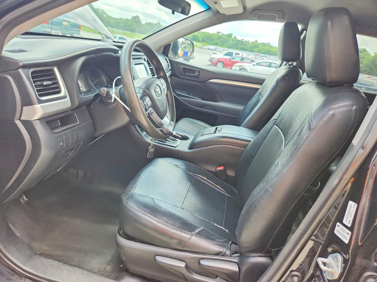 Toyota Highlander Le