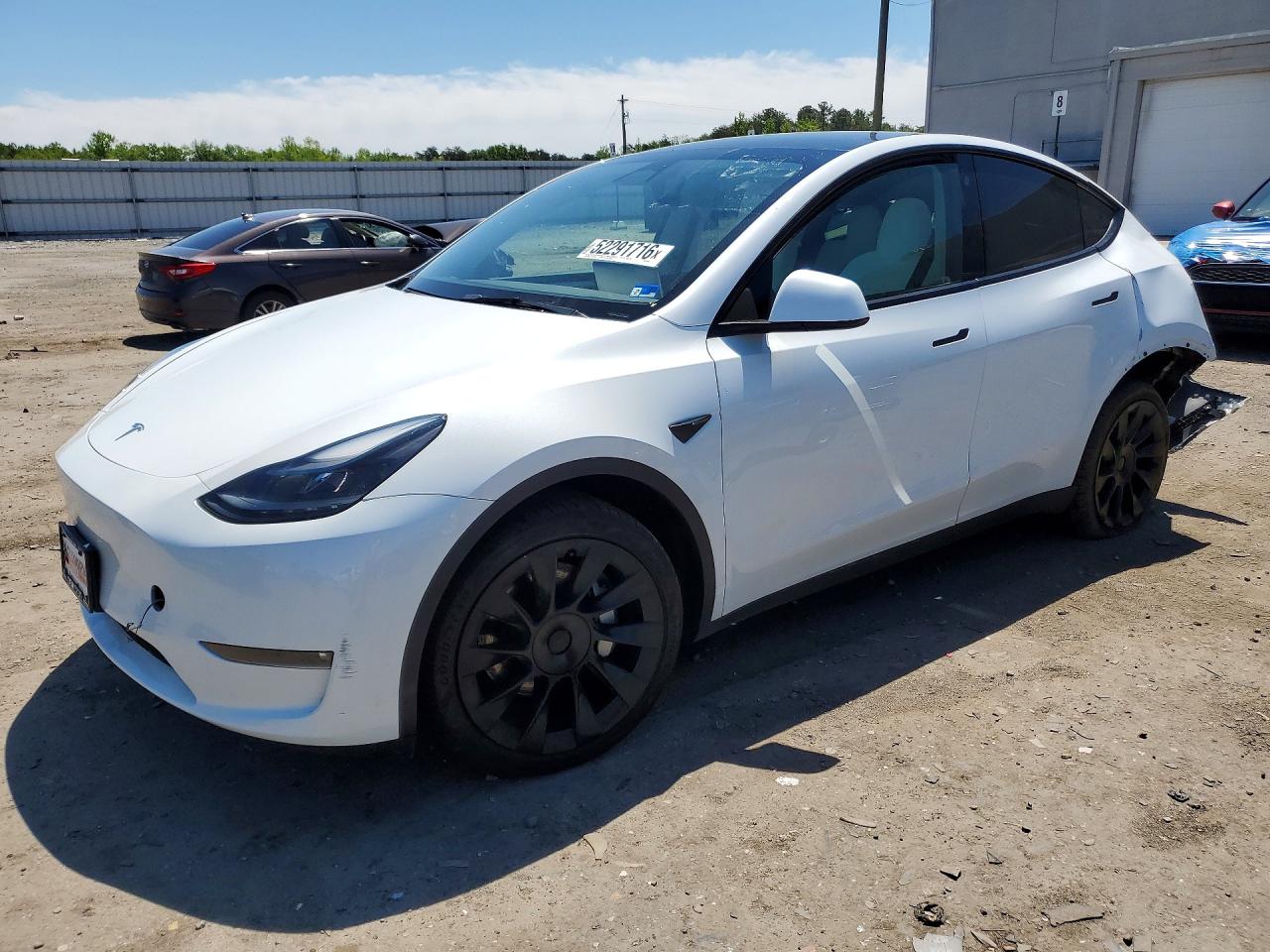 Salvage Tesla Model Y Image