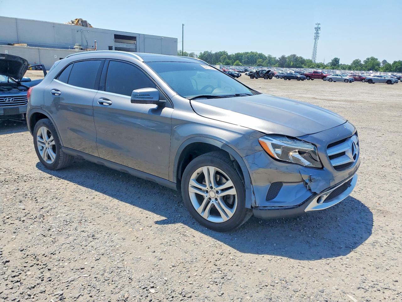 Mercedes-Benz GLA 250 4matic