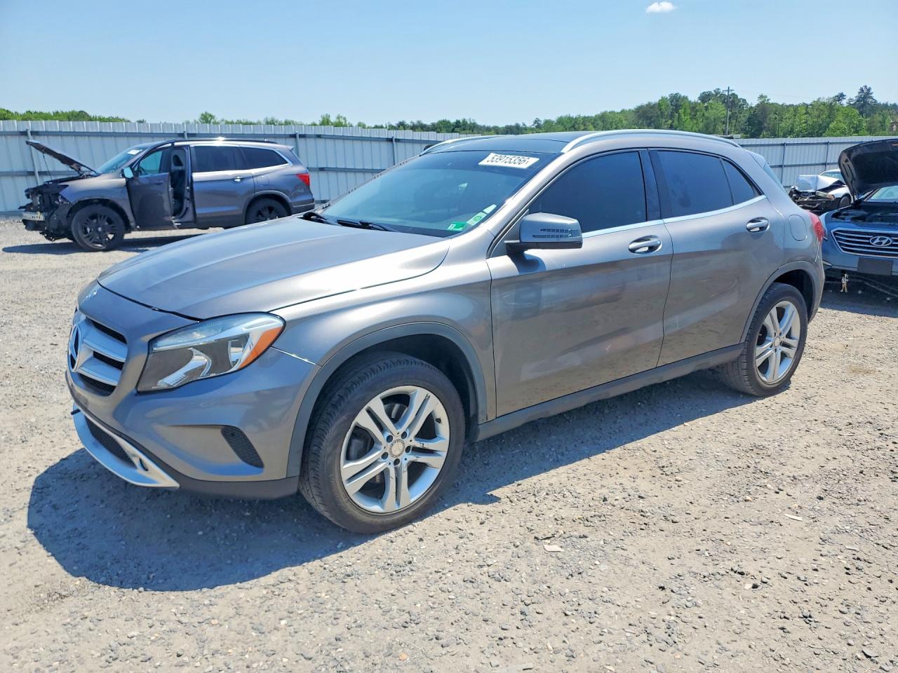 Salvage Mercedes-Benz GLA Image