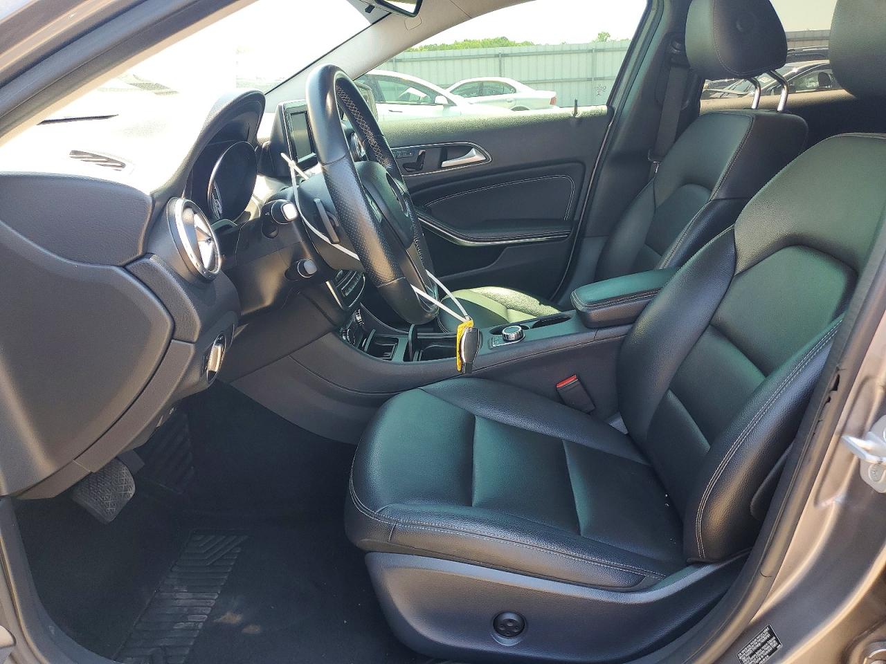 Mercedes-Benz GLA 250 4matic