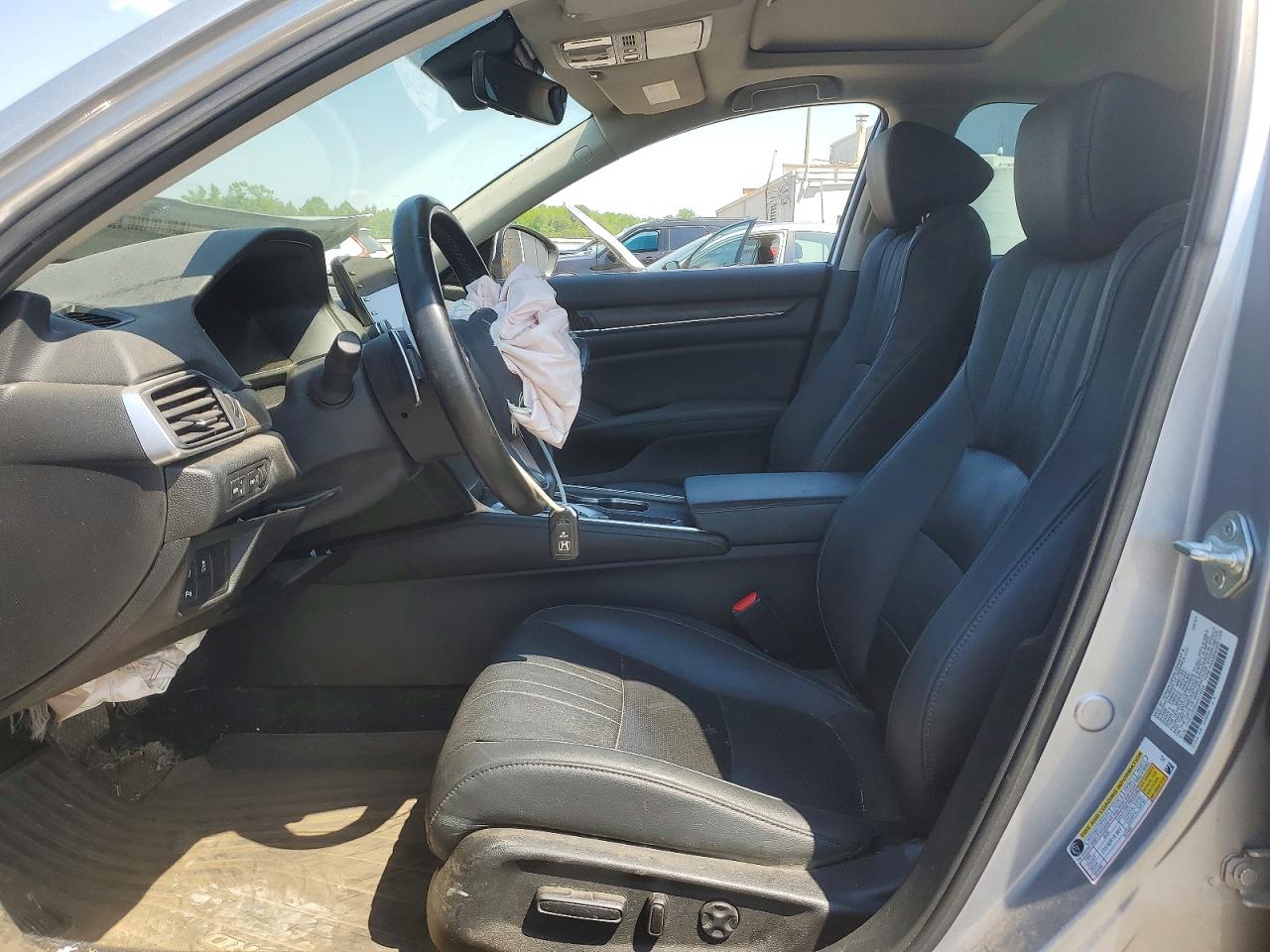 Honda Accord Touring Hybrid